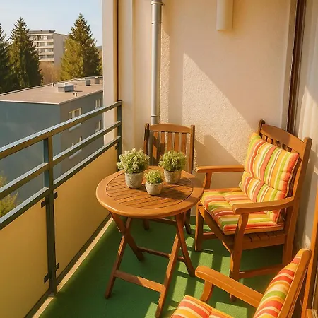 Pistenblick Sport Tower 빈터베르크